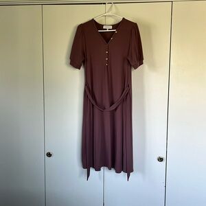 Merrick white v neck dress